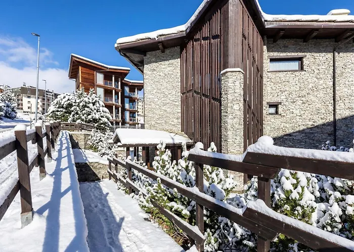 Hostdomus - Eagle Apartman *